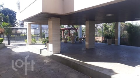 Image 5 - 238001
